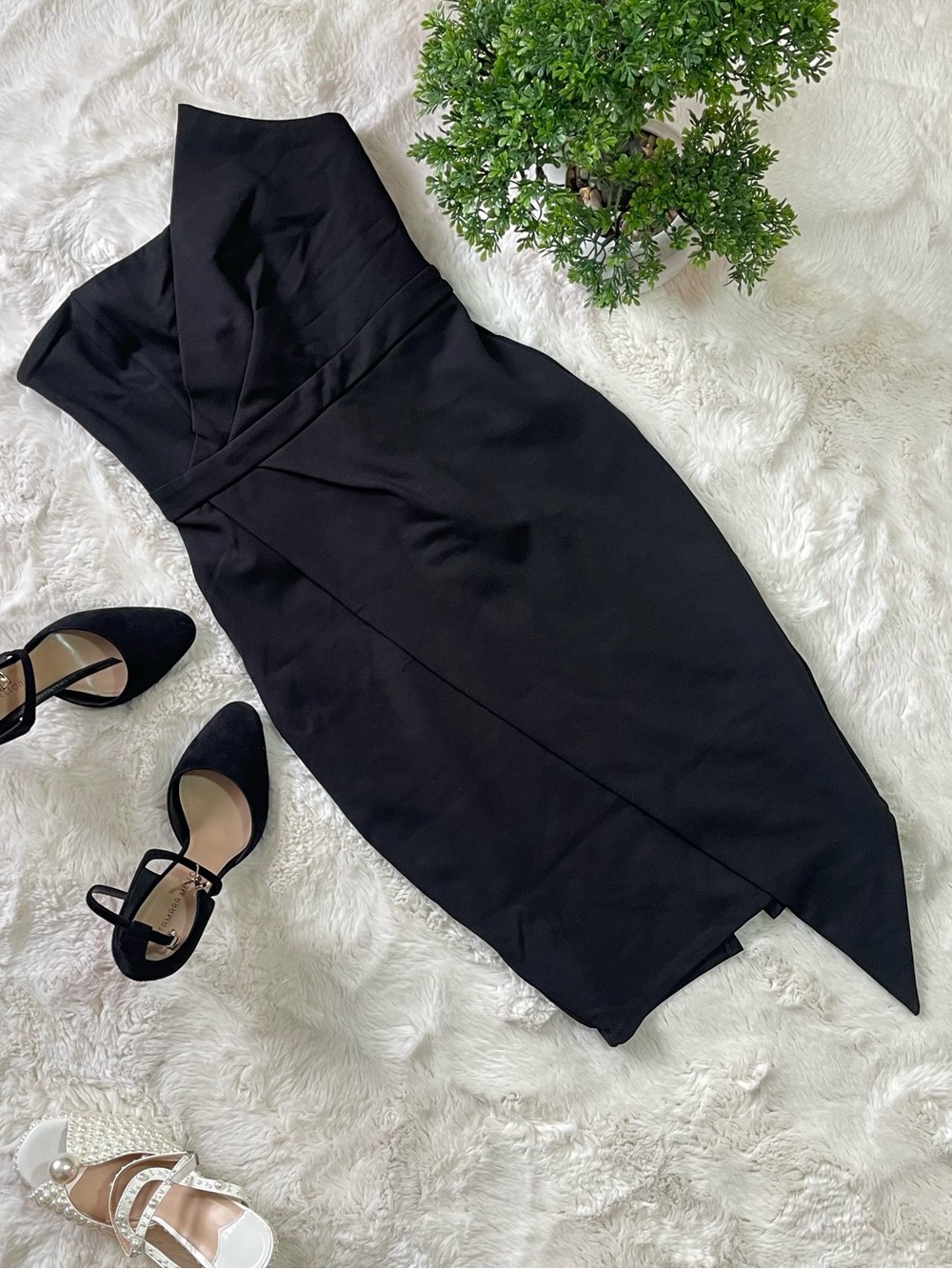 Fashion Nova Black Strapless Asymmetric Midi Cocktail Dress - M